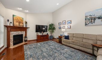 650 Eastpointe Ct, Amherst, OH 44001