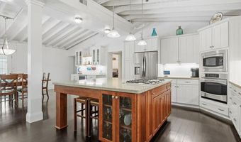 1420 E COAST Dr, Atlantic Beach, FL 32233