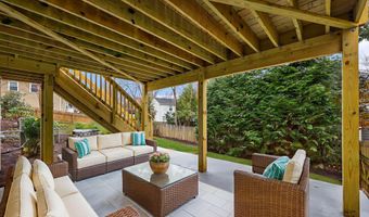 4903 KING DAVID Blvd, Annandale, VA 22003