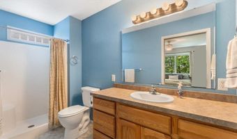 820 N Mckay Ave NE, Alexandria, MN 56308