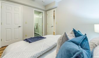 3532 Meadow Grove Trl, Ann Arbor, MI 48108