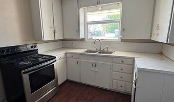 902 W RUNYAN Ave, Artesia, NM 88210