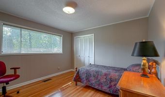 1901 Douglas Dr, Bainbridge, GA 39819