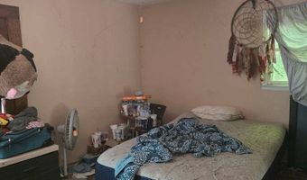 803 Mountain Dr, Anniston, AL 36206