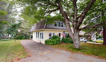 89 Pride Rd, Auburn, ME 04210