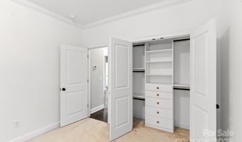 11216 Preservation Ln, Charlotte, NC 28278