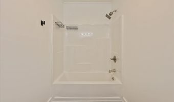 280 W Newcomen St, Alcoa, TN 37701