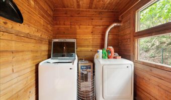513 STRATON, Basye, VA 22810