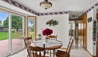 55 Villa Hgts Ct, Algoma, WI 54201