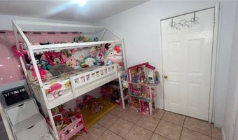 1715 E 70th, Los Angeles, CA 90001