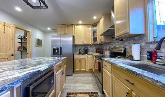 2052 Granny Squirrel Dr, Andrews, NC 28901