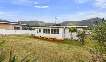 45-316 Nakuluai St, Kaneohe, HI 96744
