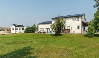 23 Indian Rings Rd, Big Timber, MT 59011