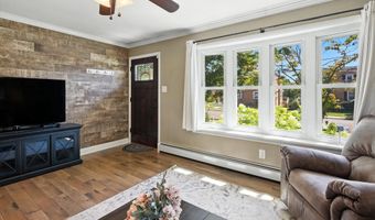 323 PIKELAND Ave, Spring City, PA 19475