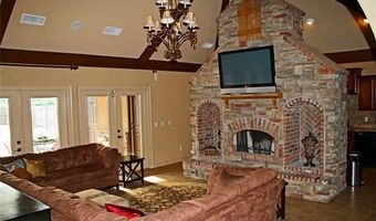 2001 SW Stonegrove Rd, Bentonville, AR 72713