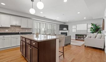 855 Lagrange St 7, Boston, MA 02132