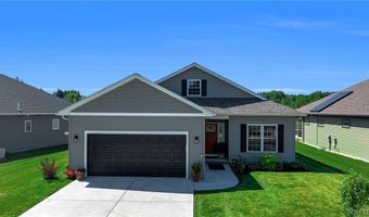 22 Deer View Dr, Akron, NY 14001