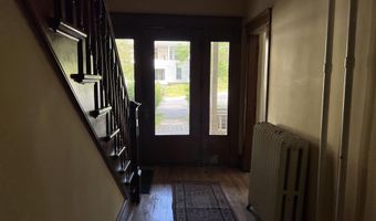286 Carter St, Barnet, VT 05821