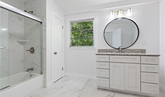 407 2nd St E, Bay Minette, AL 36507