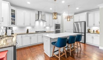 2300 Regola Ct, Apex, NC 27502