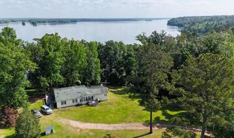 469 Lakeshore Dr, Bainbridge, GA 39819