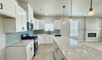 5901 SW Coywolf St, Bentonville, AR 72713