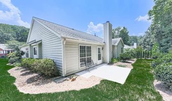 2447 NW Insdale, Acworth, GA 30101