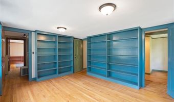 130 E Main St, Clinton, CT 06413