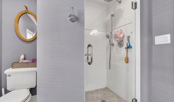 301 10th Ave, Belmar, NJ 07719