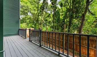 709 N 5th Ave, Ann Arbor, MI 48104