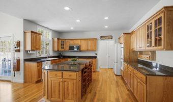 11 Quail Run, Bolton, MA 01740
