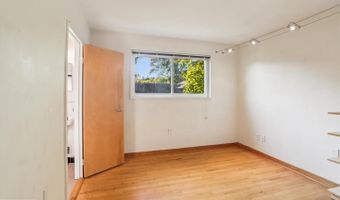 4510 GRETNA St, Bethesda, MD 20814