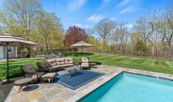 24176 SPRING MEADOW Cir, Aldie, VA 20105