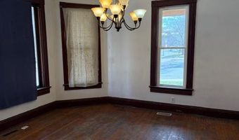 401 N 9th St, Atchison, KS 66002