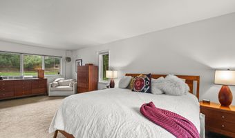 3735 Tremont Ln, Ann Arbor, MI 48105