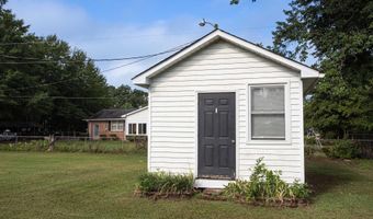 2023 Concord Dr, Camden, SC 29020