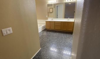 2745 S SEAN Dr, Chandler, AZ 85286