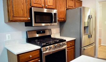 7256 GLEN HOLLOW Court Unit 56/3 56/3, Annandale, VA 22003