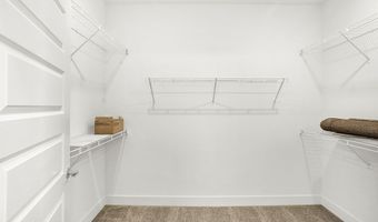 5062 Foxley Park Ln, Avon, IN 46123