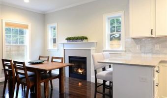 13 Arnold Ave 1, Jamestown, RI 02835