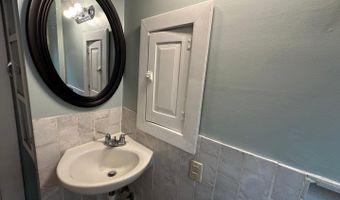 1008 Central Ave SW Apt E, Albuquerque, NM 87102
