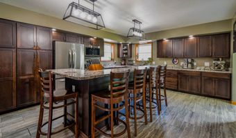 5327 County Road 427 Rd, Auburn, IN 46706