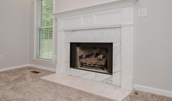 143 GRANDE CLUB Dr, Alabaster, AL 35114