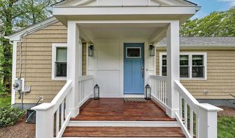 278 Sowams Rd, Barrington, RI 02806