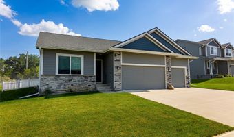 1105 Hunter Ct, Adel, IA 50003