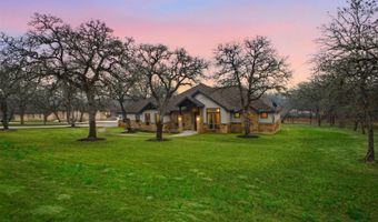117 Crescent Rdg, Adkins, TX 78101