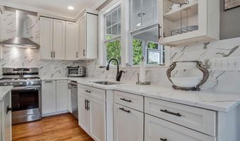 1995 FAIRFAX Rd, Annapolis, MD 21401