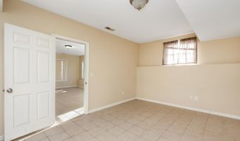 173 Anton Dr, Bridgeport, CT 06606