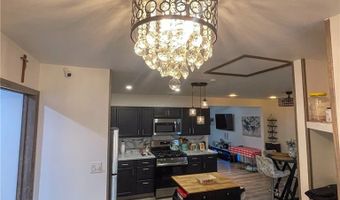 1506 Elvira St, Alice, TX 78332