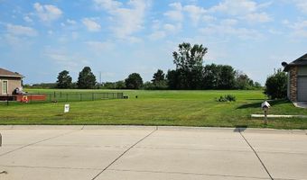 2030 Greenway Dr, Aurora, NE 68818